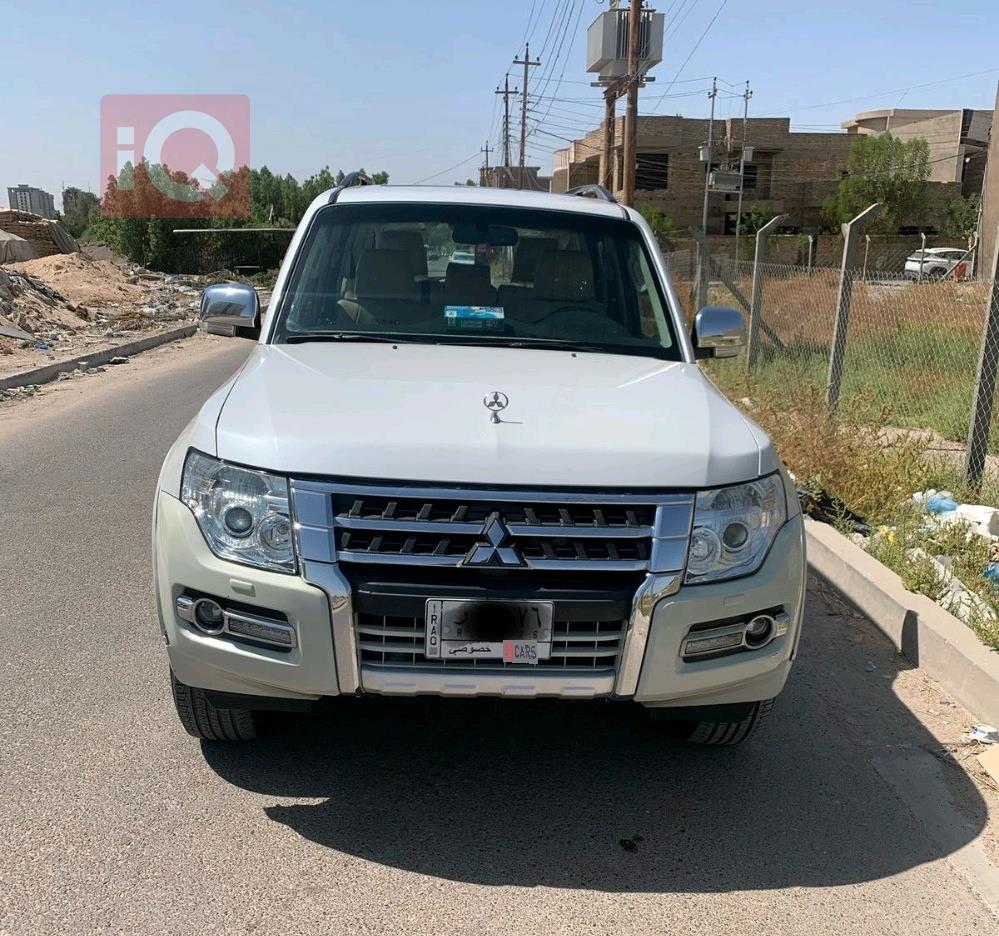 ميتسوبيشي باجيرو